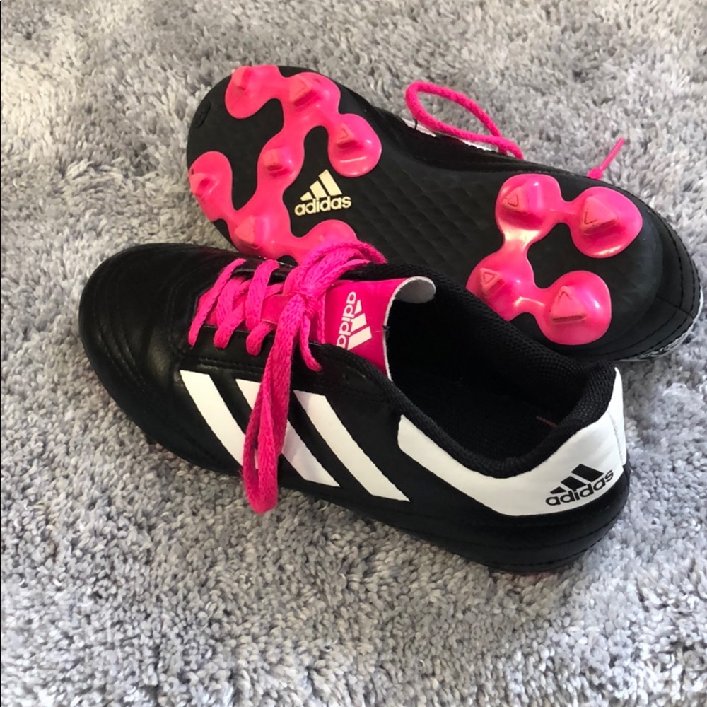 Shoes for soccer